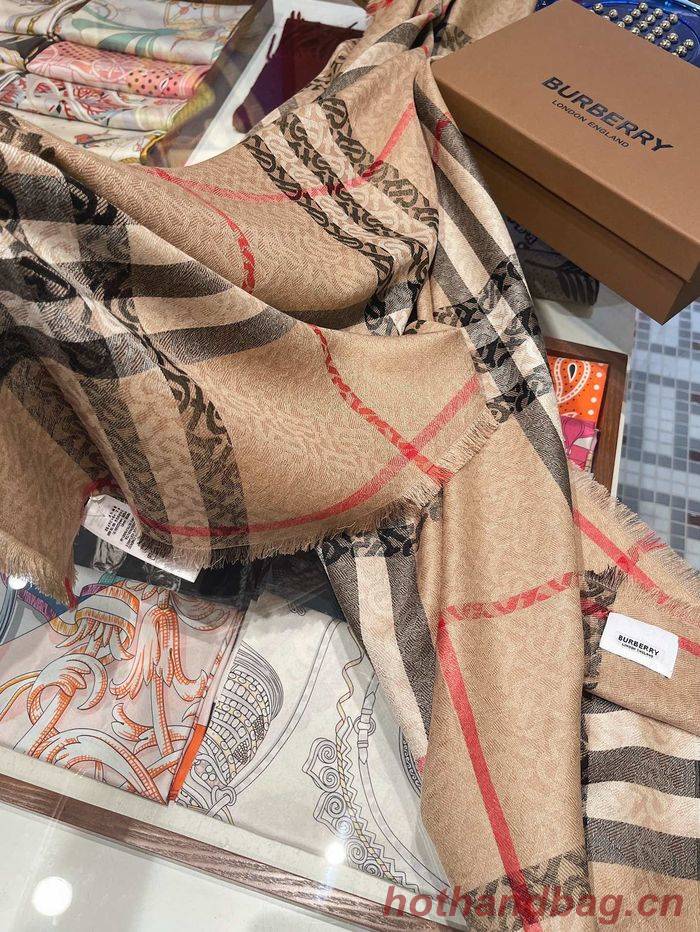 Burberry Scarf BBC00085