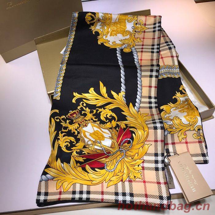 Burberry Scarf BBC00087