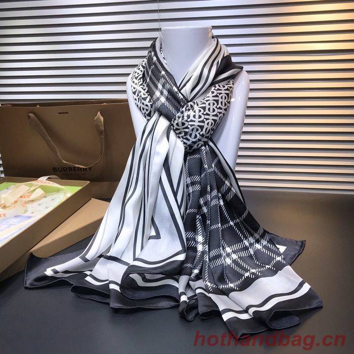 Burberry Scarf BBC00090