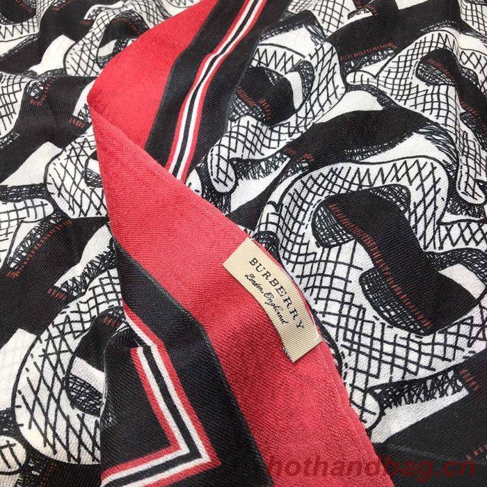 Burberry Scarf BBC00097