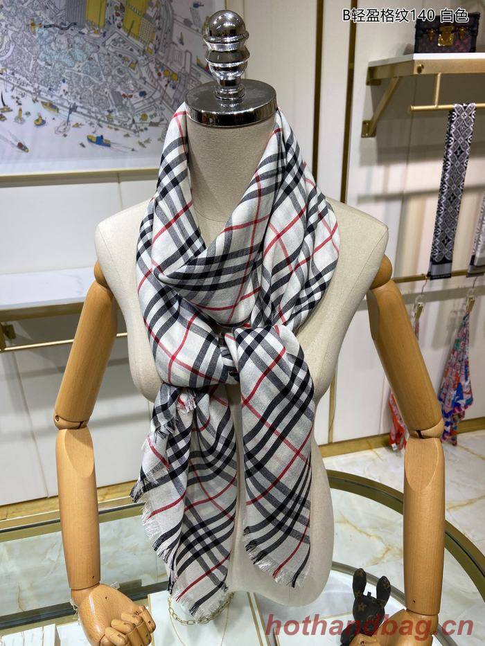 Burberry Scarf BBC00109