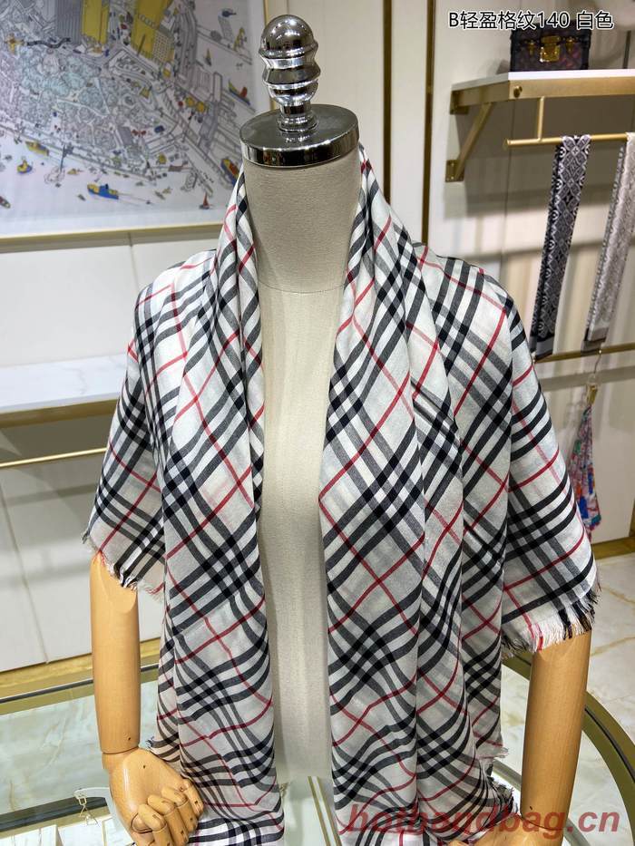 Burberry Scarf BBC00109