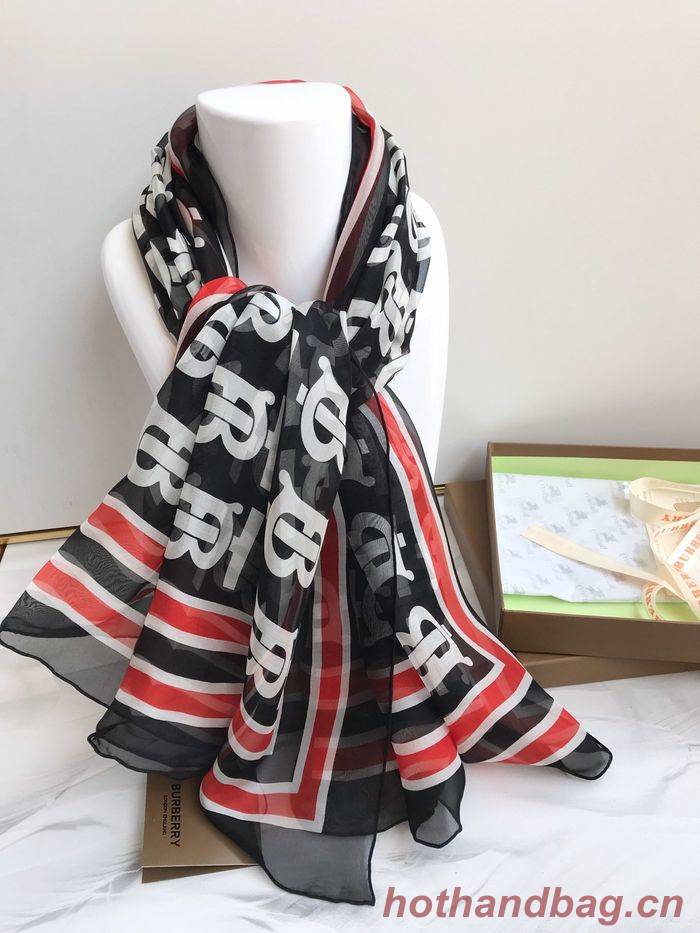 Burberry Scarf BBC00114