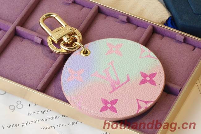 Louis Vuitton DRAGONNE KEY HOLDER CE9370