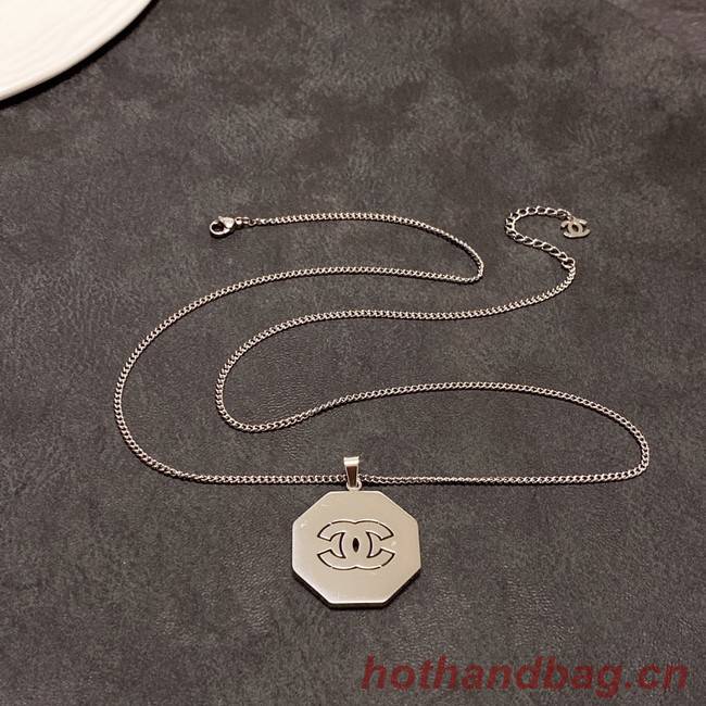 Chanel Necklace CE9373