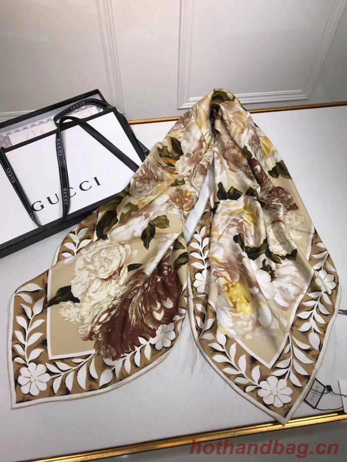 Gucci Scarf GUC00119