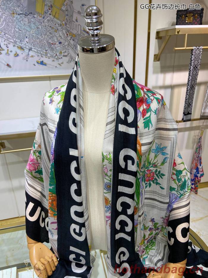 Gucci Scarf GUC00171