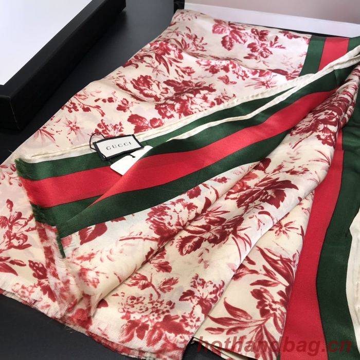 Gucci Scarf GUC00189