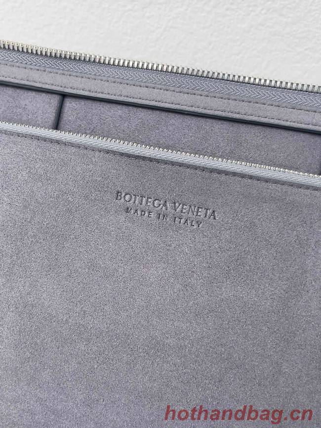 Bottega Veneta Pouch 651410 gray