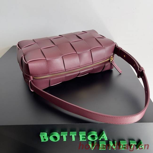 Bottega Veneta Brick Cassette 709360 Bordeaux