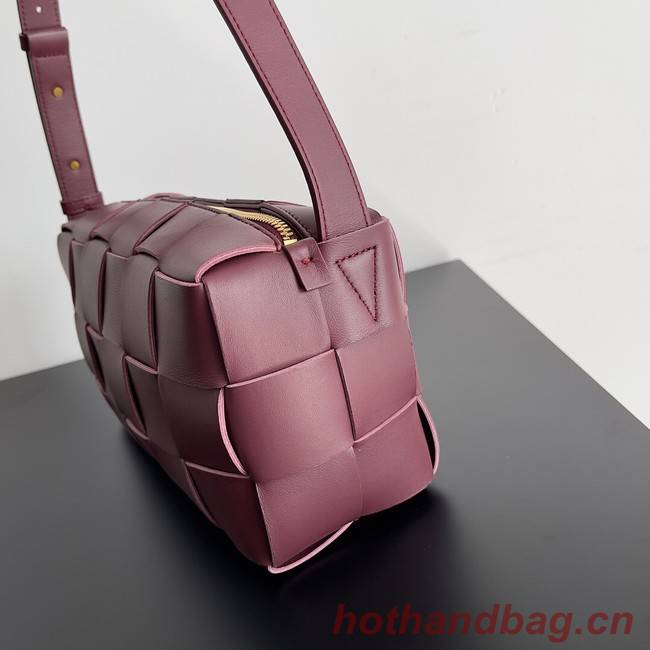 Bottega Veneta Brick Cassette 709360 Bordeaux