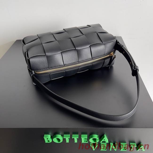 Bottega Veneta Brick Cassette 709360 black