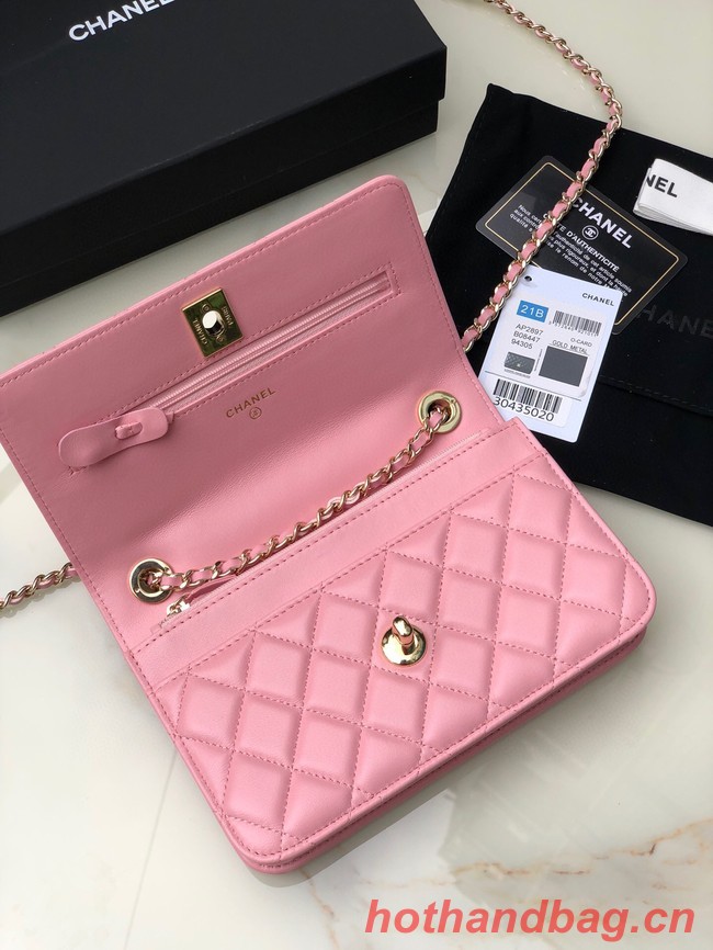 CHANEL WALLET ON CHAIN Lambskin & light Gold-Tone Metal 80892 pink