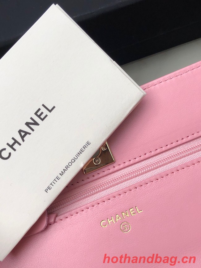 CHANEL WALLET ON CHAIN Lambskin & light Gold-Tone Metal 80892 pink