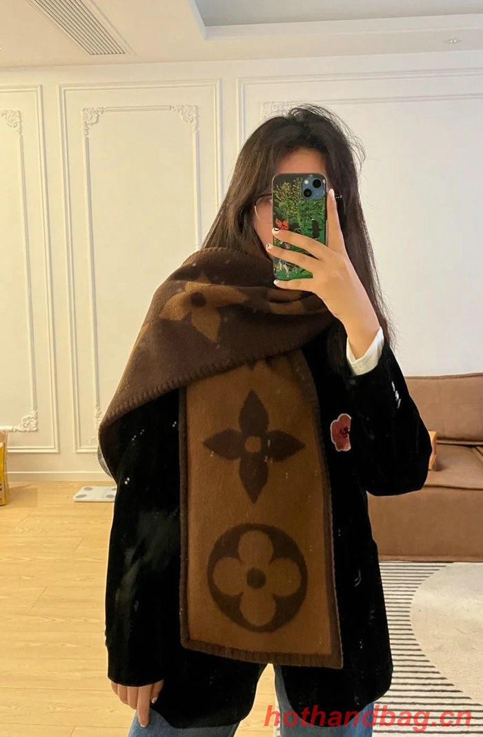 Louis Vuitton Scarf LVC00019