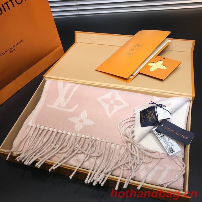 Louis Vuitton Scarf LVC00024