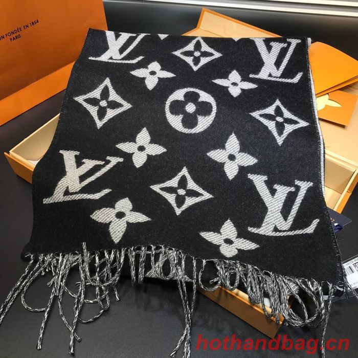 Louis Vuitton Scarf LVC00025