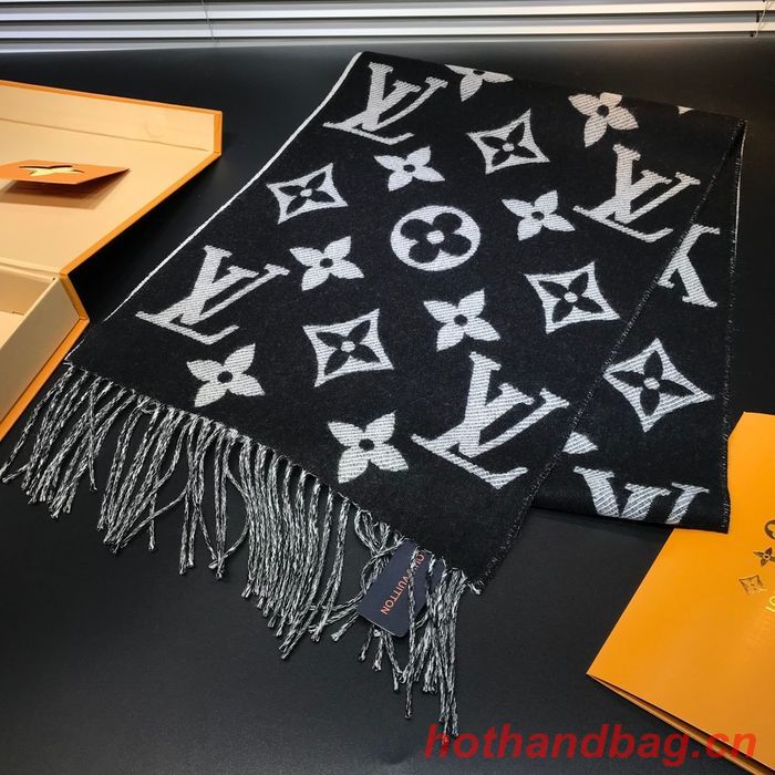 Louis Vuitton Scarf LVC00025