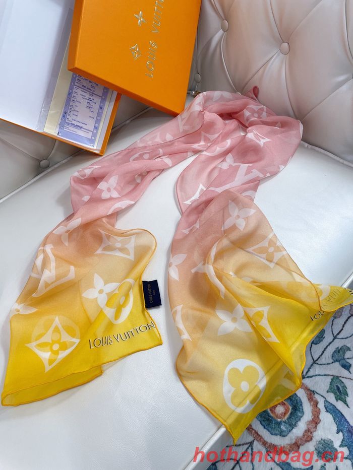 Louis Vuitton Scarf LVC00028