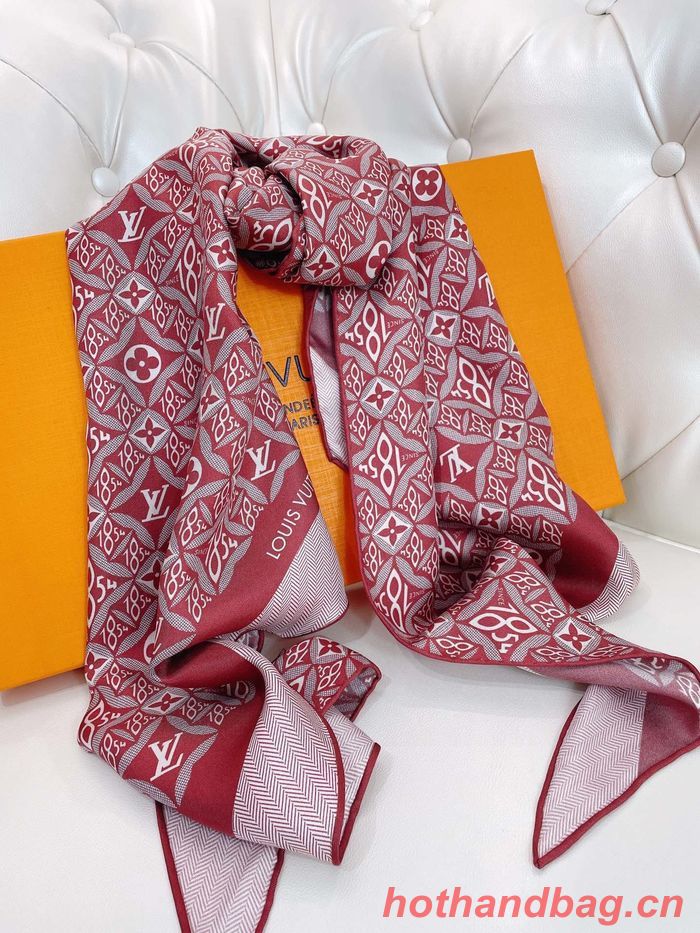 Louis Vuitton Scarf LVC00030