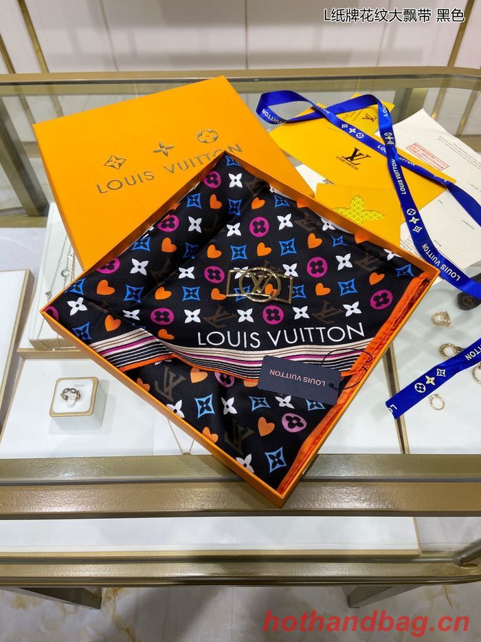 Louis Vuitton Scarf LVC00033