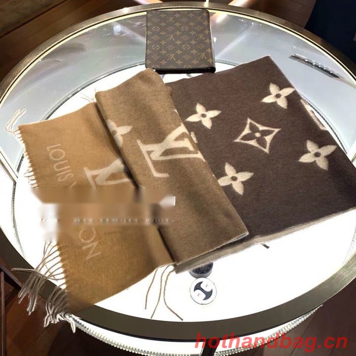 Louis Vuitton Scarf LVC00034