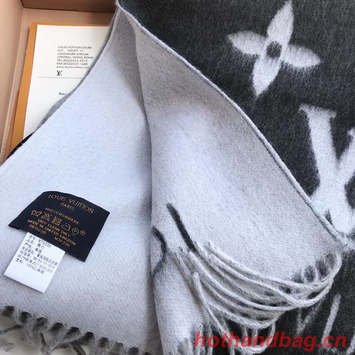 Louis Vuitton Scarf LVC00038