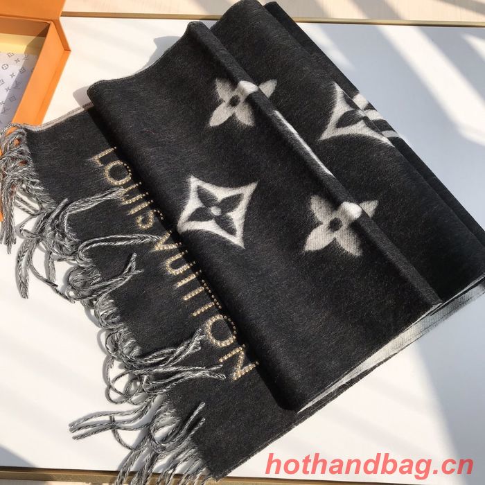 Louis Vuitton Scarf LVC00041