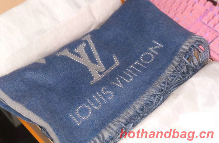 Louis Vuitton Scarf LVC00042