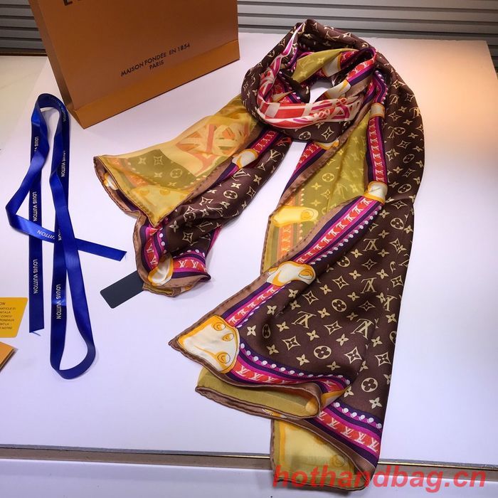 Louis Vuitton Scarf LVC00069