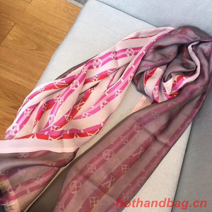 Louis Vuitton Scarf LVC00072