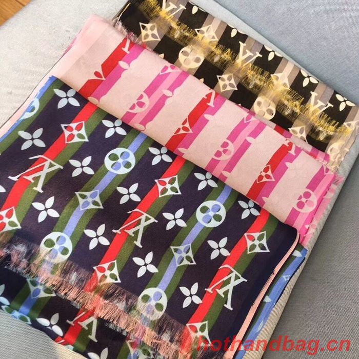 Louis Vuitton Scarf LVC00072