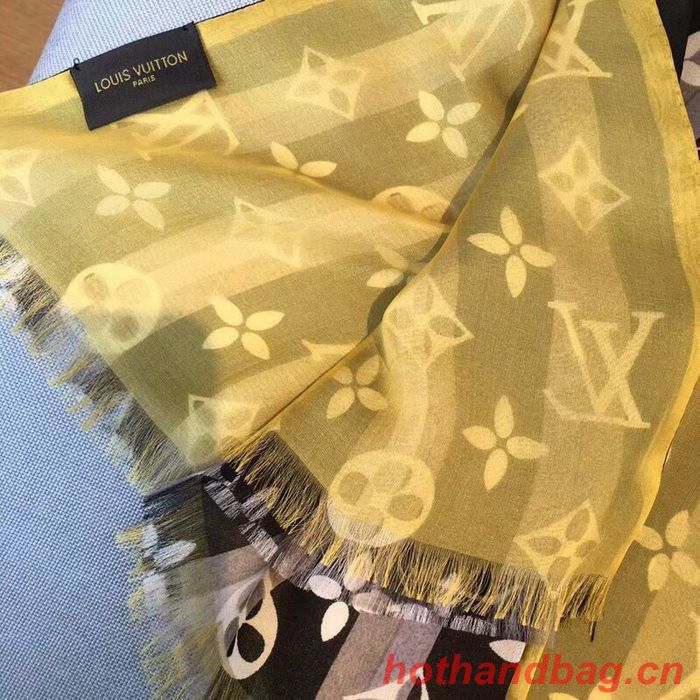 Louis Vuitton Scarf LVC00074