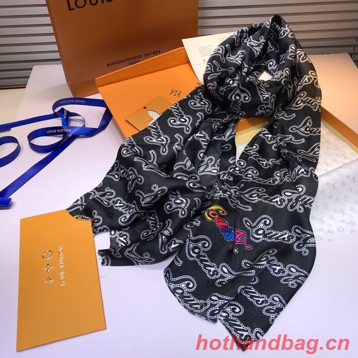 Louis Vuitton Scarf LVC00078