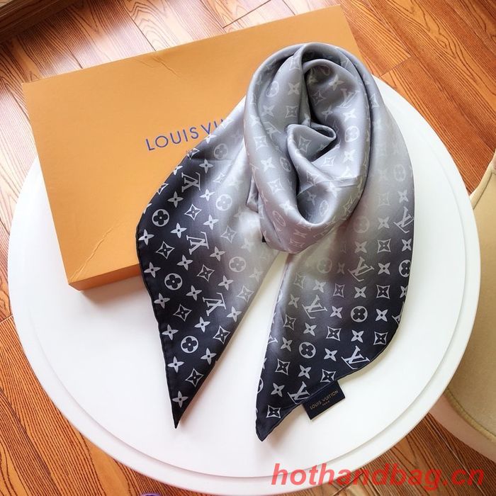 Louis Vuitton Scarf LVC00107