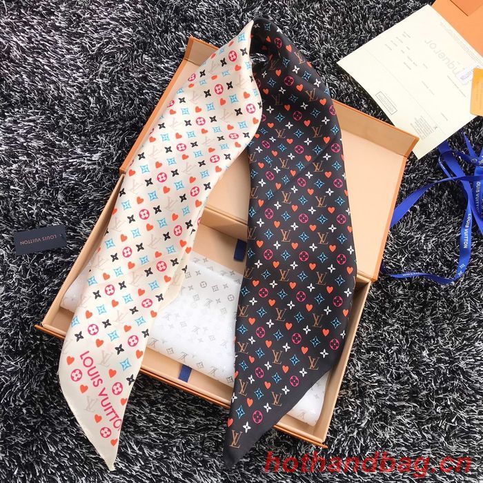 Louis Vuitton Scarf LVC00109