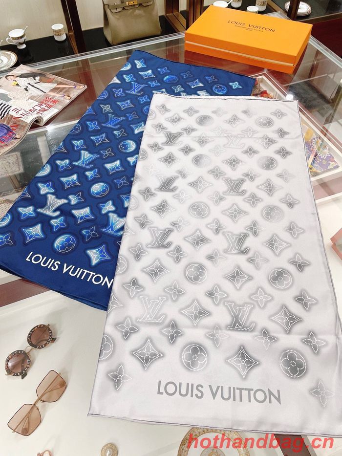 Louis Vuitton Scarf LVC00110