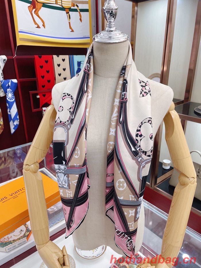 Louis Vuitton Scarf LVC00114