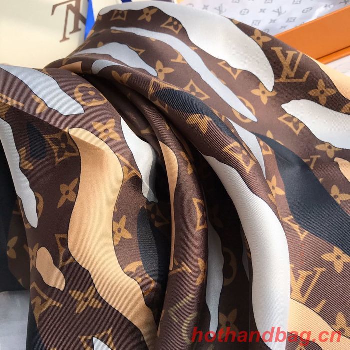 Louis Vuitton Scarf LVC00121