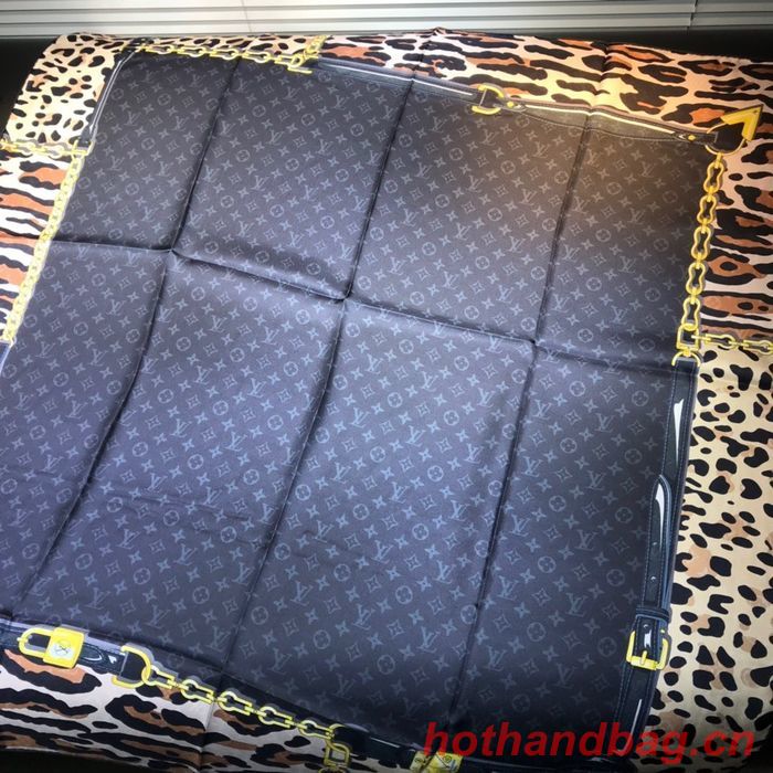 Louis Vuitton Scarf LVC00139