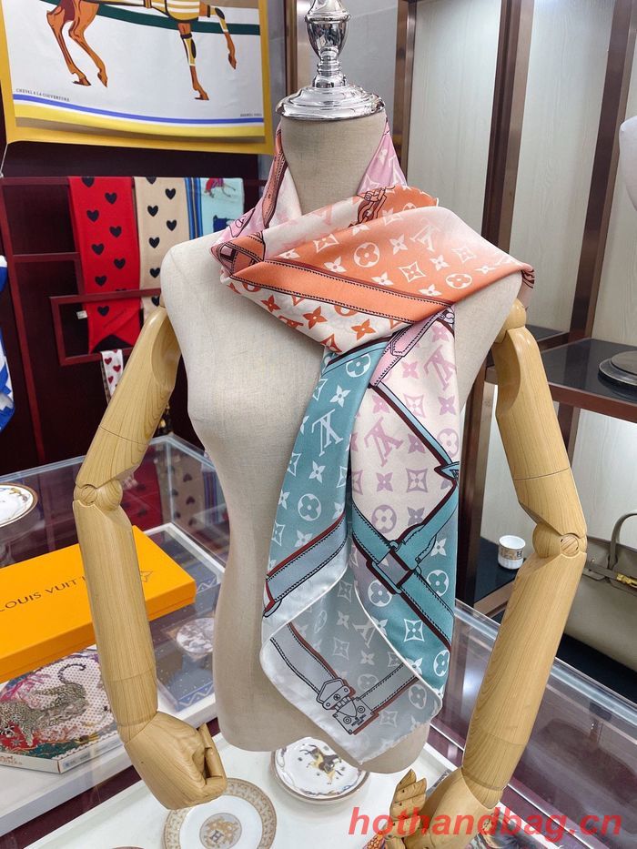 Louis Vuitton Scarf LVC00152