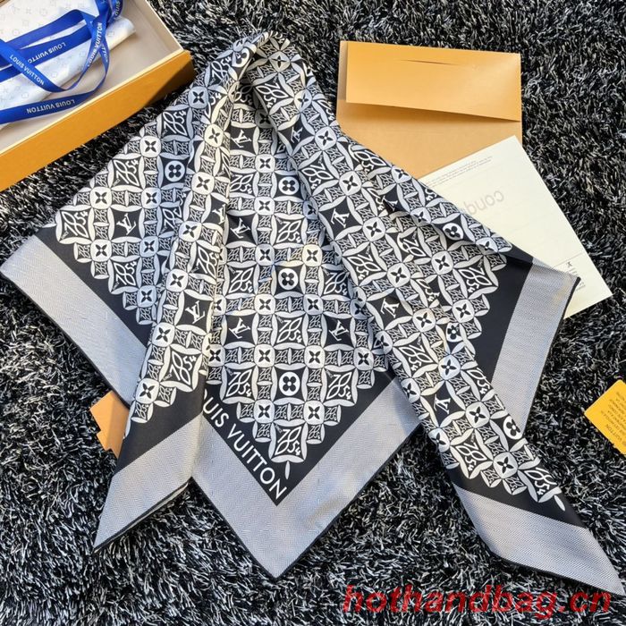 Louis Vuitton Scarf LVC00155