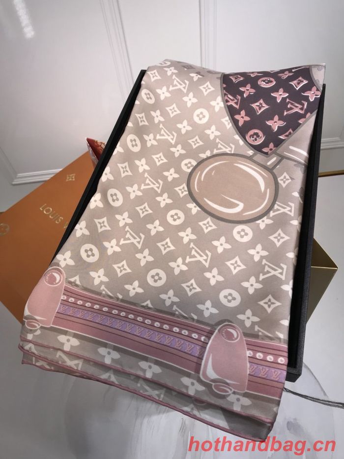 Louis Vuitton Scarf LVC00161