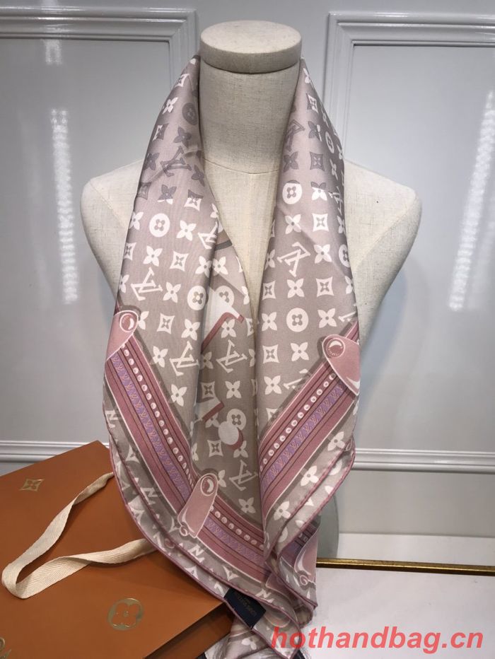 Louis Vuitton Scarf LVC00161