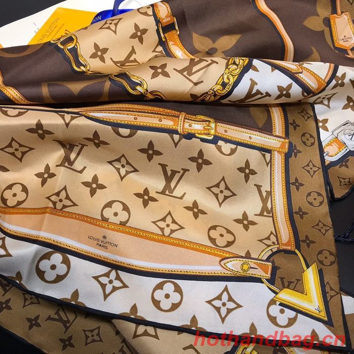 Louis Vuitton Scarf LVC00163