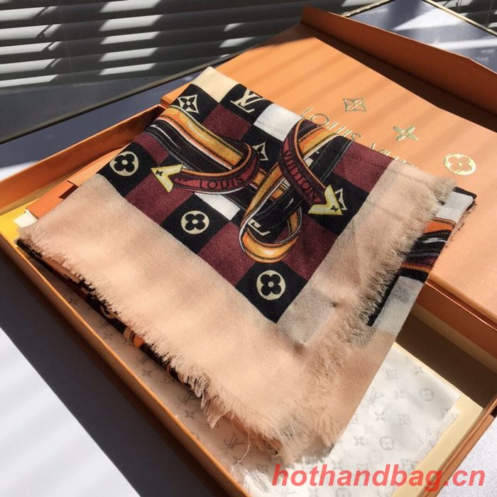 Louis Vuitton Scarf LVC00181