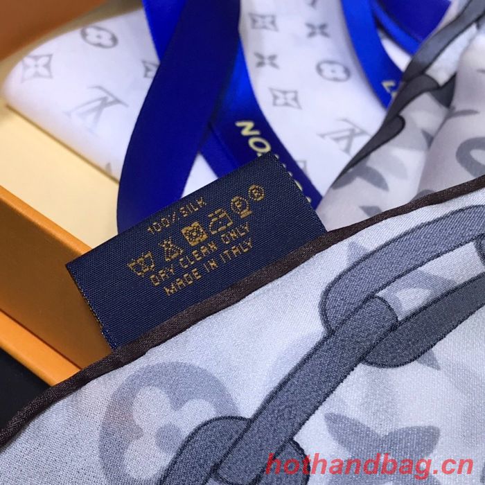 Louis Vuitton Scarf LVC00188