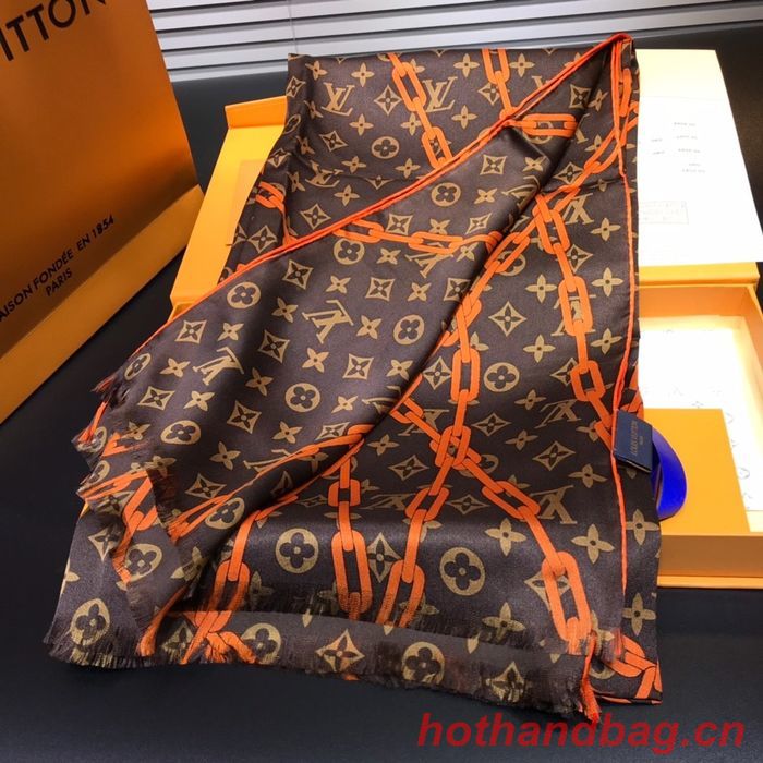 Louis Vuitton Scarf LVC00189