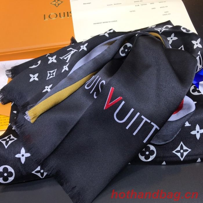 Louis Vuitton Scarf LVC00191