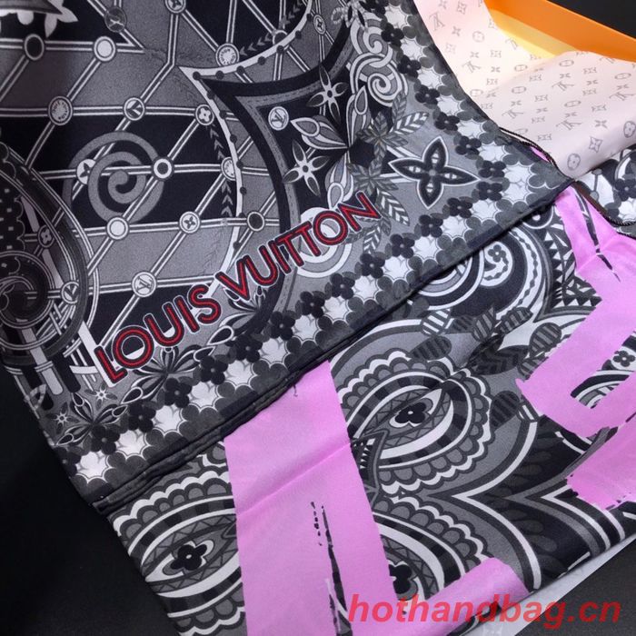 Louis Vuitton Scarf LVC00198